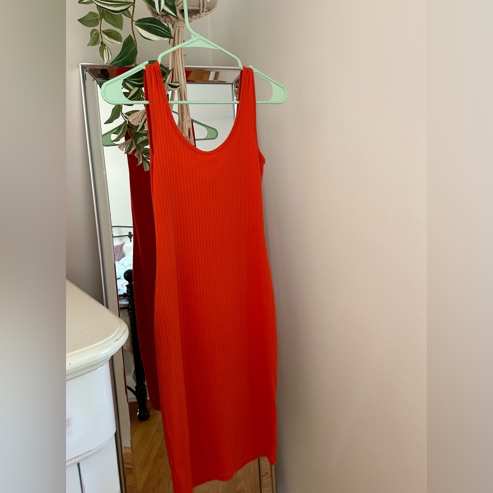 Orange ribbed body con dress